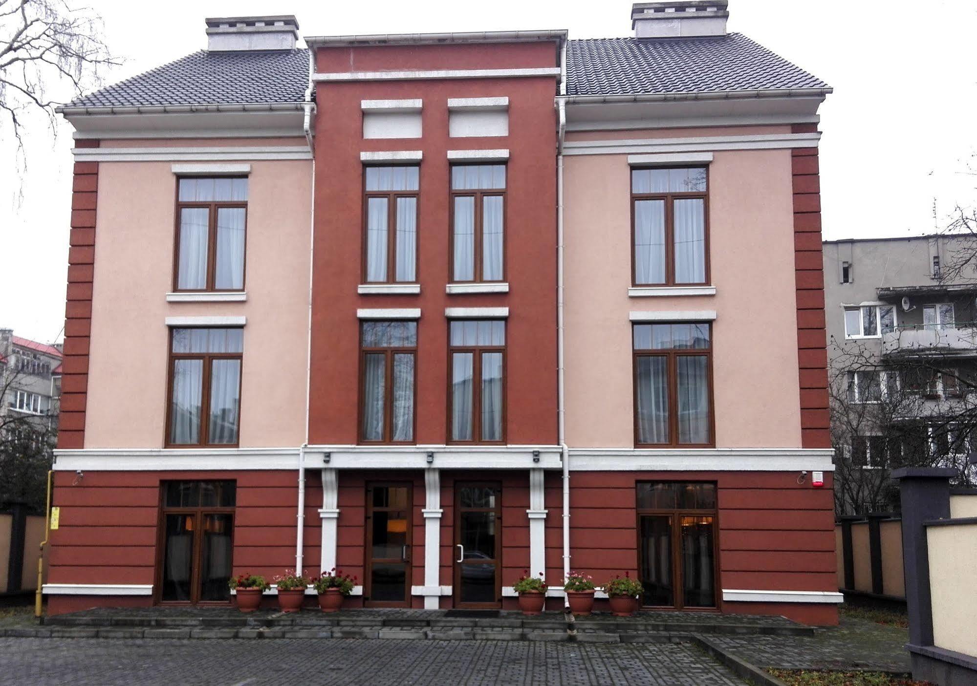 Apartamenty Na Borodinskoi Kaliningrado Exterior foto